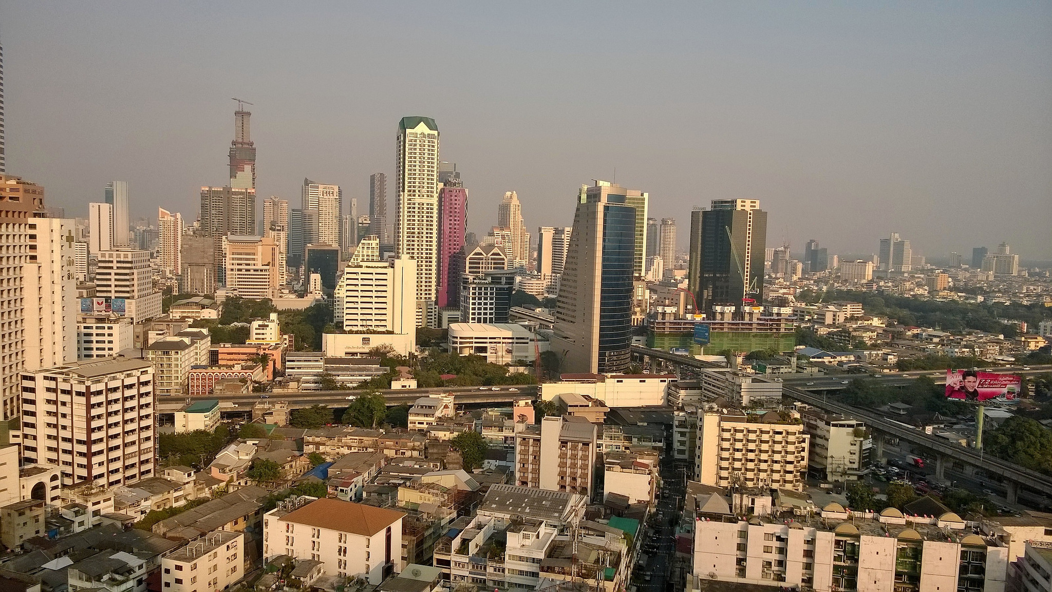 Centre Point Silom Bangkok (17)