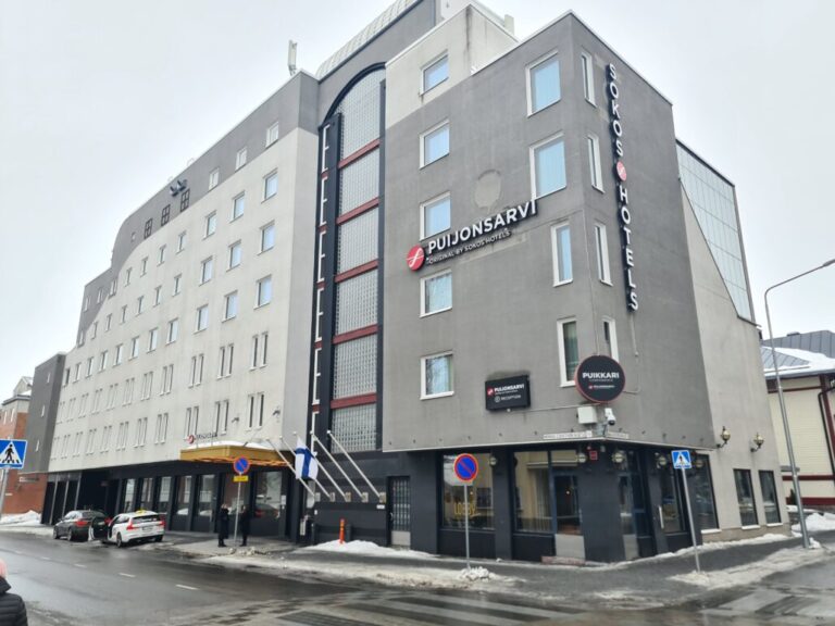 Original Sokos Hotel Puijonsarvi kiillotti sarviaan